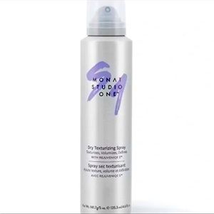 MONAT Dry Texture Spray